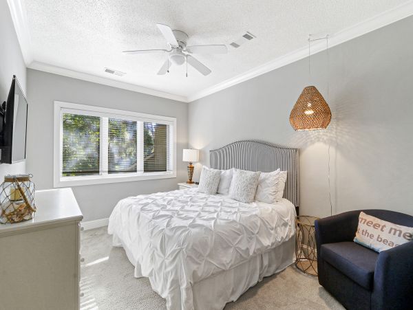Hilton Head Vacation Rental | Lagoon-Front Beach House with Pool