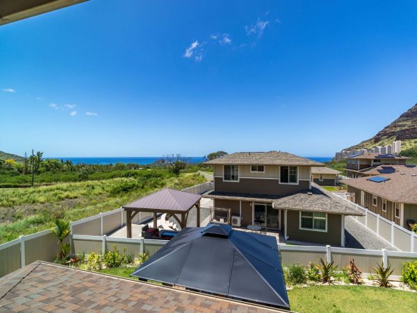 Luxury Hawaii Vacation Home Rental with Ocean Views | 4-Bedroom Villa