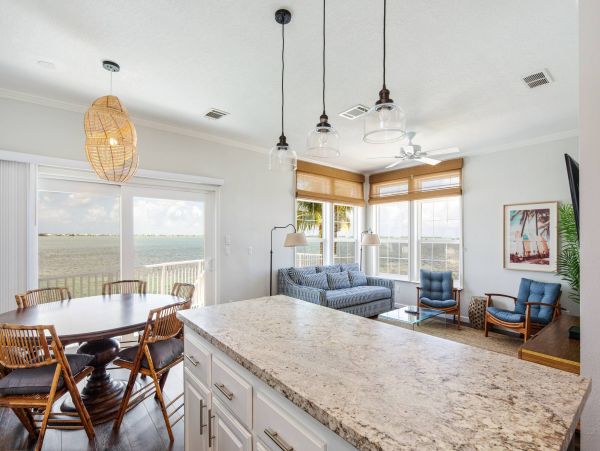 Title: Stunning 2-Bedroom Waterfront Retreat in the Florida Keys - Pet Friendly - additional view, photo 4