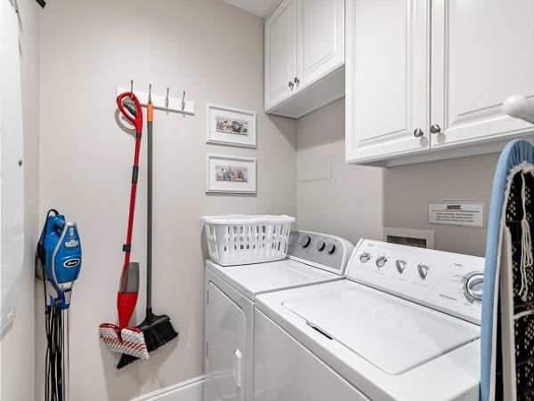Destin Florida Vacation Rentals | Luxury Beachfront Condo with Pool