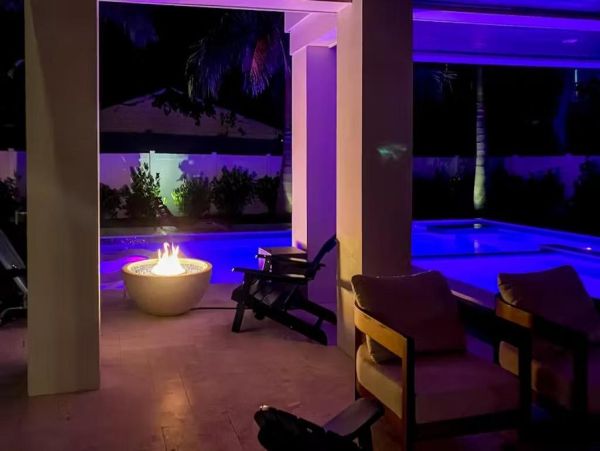 Anna Maria Island Luxury Vacation Rental Beachfront Home with Pool & Rooftop Deck