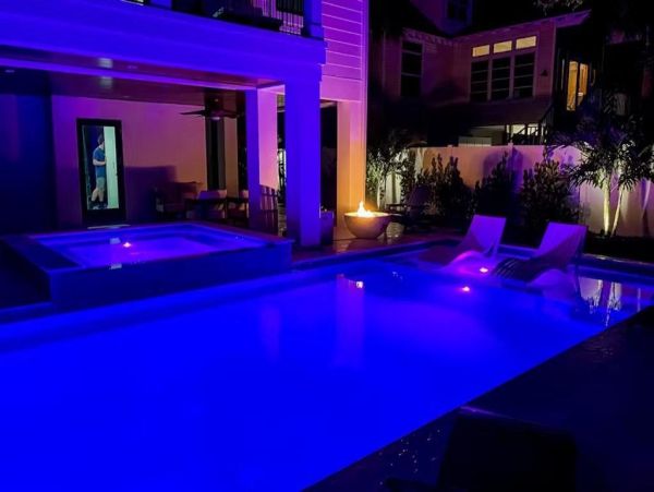 Anna Maria Island Luxury Vacation Rental Beachfront Home with Pool & Rooftop Deck