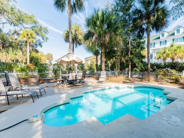 Hilton Head Vacation Rental Pet Friendly Beach Home with Pool & Loft