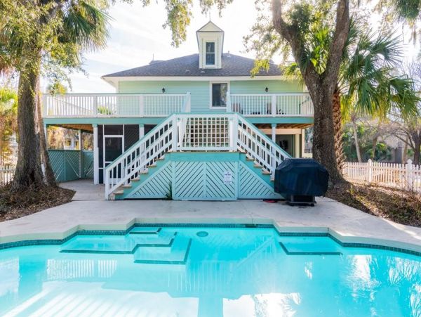 Hilton Head Vacation Rental Pet Friendly Beach Home with Pool & Loft