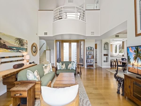Big Island Vacation Rental | Luxury Villa with Golf & Beach Club Access