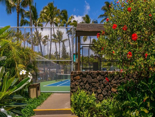 Poipu Beach Vacation Rental Kauai Oceanfront 2-Bedroom Condo with Loft