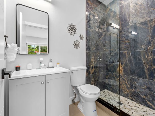 Miami Luxury Villa Rental - Private Pool, Hot Tub & Close to South Beach