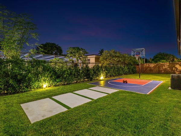 Miami Luxury Villa Rental - Private Pool, Hot Tub & Close to South Beach