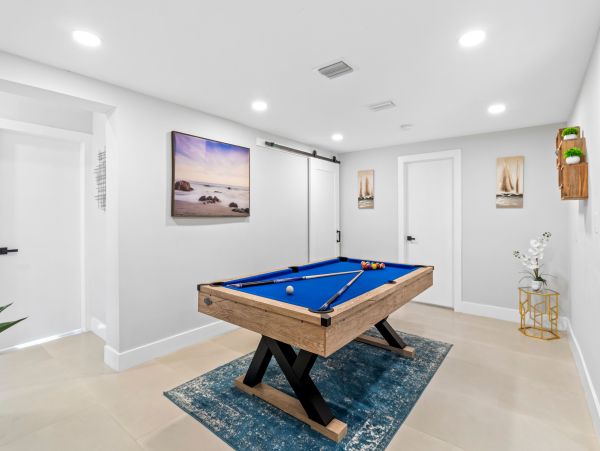Miami Luxury Villa Rental - Private Pool, Hot Tub & Close to South Beach