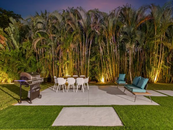 Miami Luxury Villa Rental - Private Pool, Hot Tub & Close to South Beach