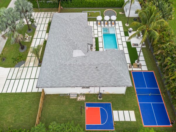 Luxury Miami Villa Rental 6-Bedroom Golden Glades Vacation Home with Pool & Theater