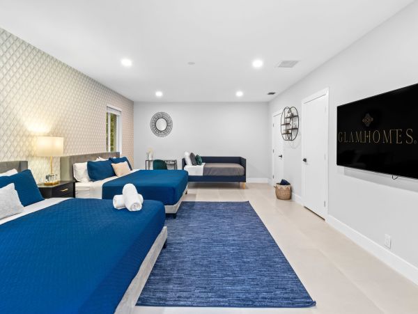 Luxury Miami Villa Rental 6-Bedroom Golden Glades Vacation Home with Pool & Theater