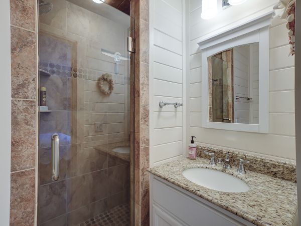 Hilton Head Vacation Rental Sea Pines 5-Bedroom Home with Pool & Beach Access