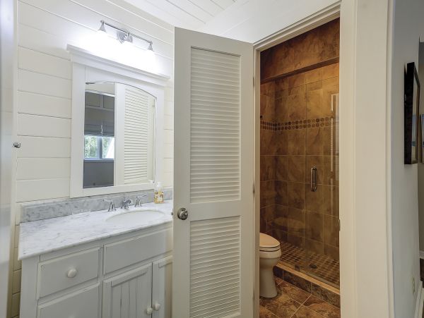 Hilton Head Vacation Rental Sea Pines 5-Bedroom Home with Pool & Beach Access