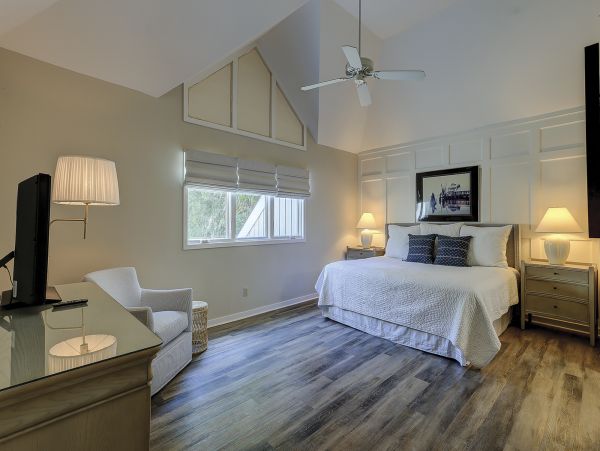 Hilton Head Vacation Rental Sea Pines 5-Bedroom Home with Pool & Beach Access