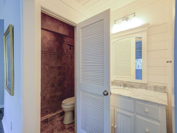 Hilton Head Vacation Rental Sea Pines 5-Bedroom Home with Pool & Beach Access