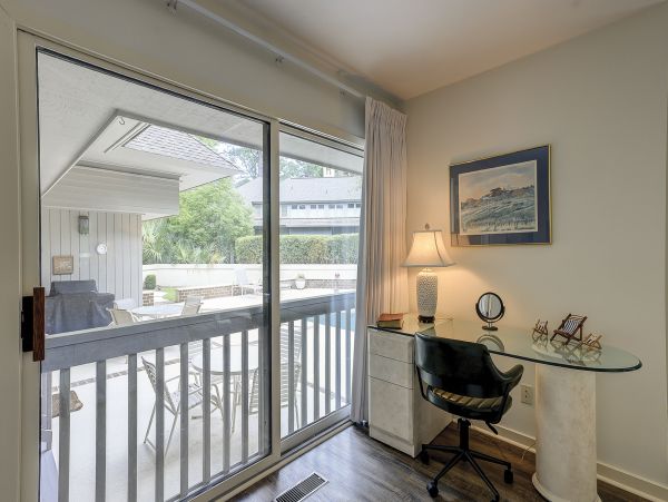 Hilton Head Vacation Rental Sea Pines 5-Bedroom Home with Pool & Beach Access