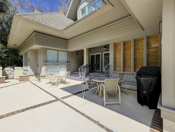 Hilton Head Vacation Rental Sea Pines 5-Bedroom Home with Pool & Beach Access