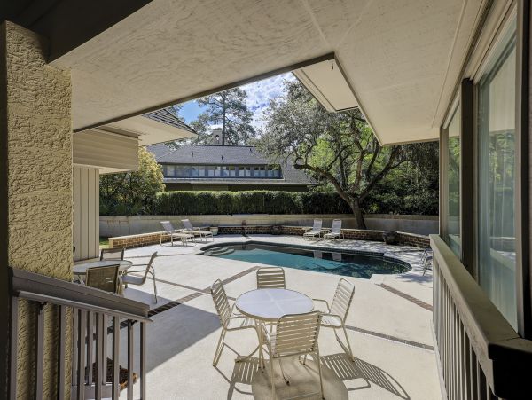 Hilton Head Vacation Rental Sea Pines 5-Bedroom Home with Pool & Beach Access