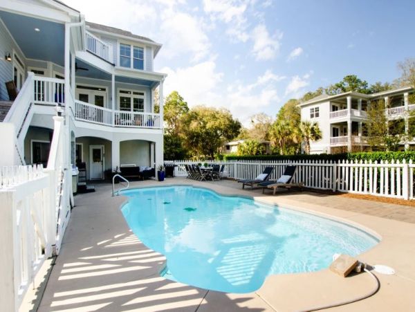 Hilton Head Vacation Rental Luxury 7-Bedroom Beach Home with Pool & Ocean Views