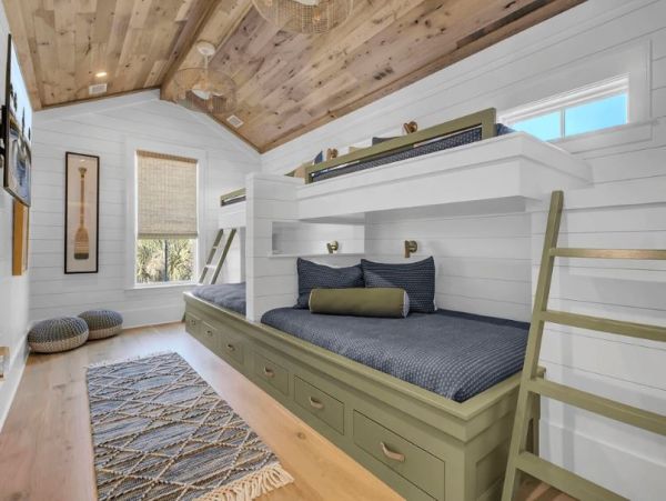 Isle of Palms Vacation Rental Oceanfront Luxury Home with Pool
