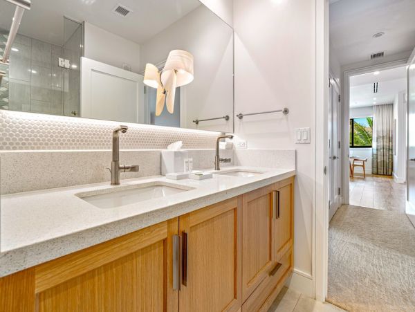Maui Vacation Rental Luxury 3-Bedroom Villa with Lanai & Ocean Views