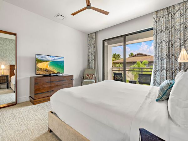 Maui Vacation Rental Luxury 3-Bedroom Villa with Lanai & Ocean Views