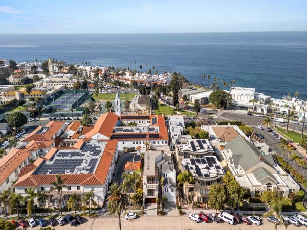 La Jolla Luxury Vacation Rental | 7-Bedroom Estate with Pool, Spa & Guest House