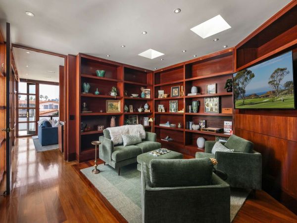 La Jolla Luxury Vacation Rental | 7-Bedroom Estate with Pool, Spa & Guest House