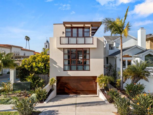 La Jolla Luxury Vacation Rental | 7-Bedroom Estate with Pool, Spa & Guest House