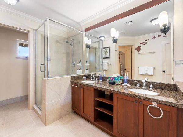 Luxury Waikoloa Beach Condo 3-Bedroom Vacation Rental with Ocean Views