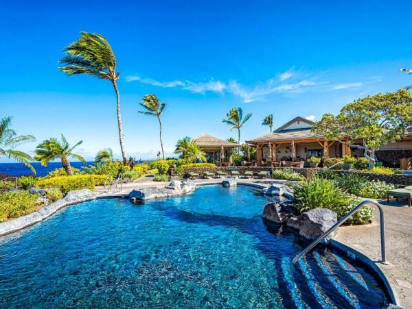 Luxury Waikoloa Beach Condo 3-Bedroom Vacation Rental with Ocean Views
