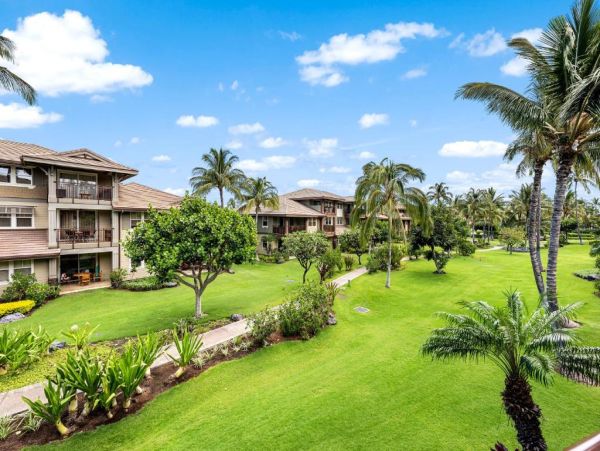 Waikoloa Beach Vacation Rental 3-Bedroom Condo with Golf & Oceanfront Club Access