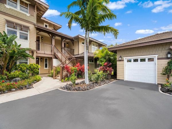 Waikoloa Beach Vacation Rental 3-Bedroom Condo with Golf & Oceanfront Club Access