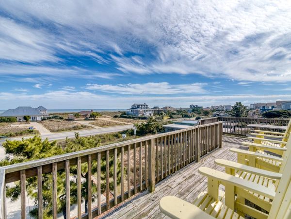 Kitty Hawk Outer Banks Semi-Oceanfront Home Pool & Hot Tub