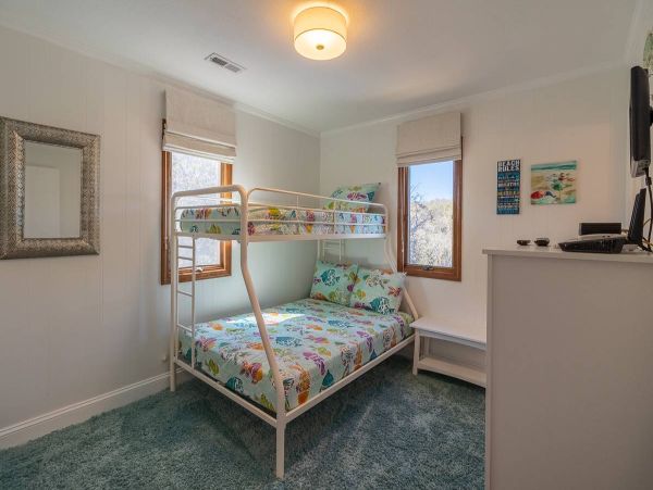 Kitty Hawk Outer Banks Semi-Oceanfront Home Pool & Hot Tub