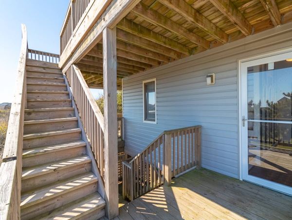 Kitty Hawk Outer Banks Semi-Oceanfront Home Pool & Hot Tub