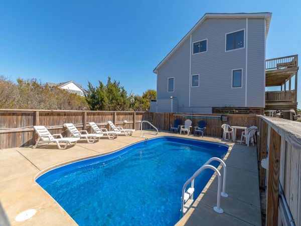 Kitty Hawk Outer Banks Semi-Oceanfront Home Pool & Hot Tub