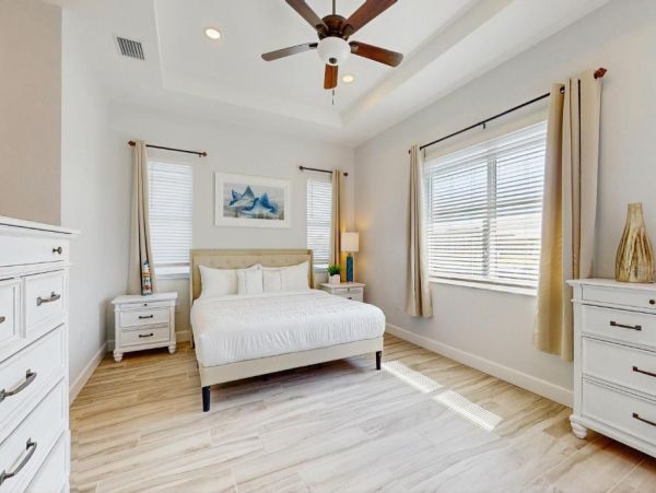 Port Charlotte Waterfront Vacation Rental Family 4 Bedroom Home with Pool