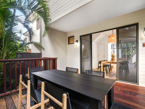 Luxury Townhome Rentals Near Napili Bay | Emerald Kite