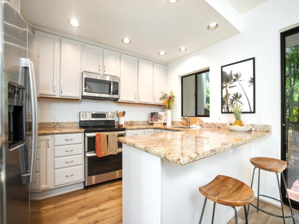 Luxury Townhome Rentals Near Napili Bay | Emerald Kite