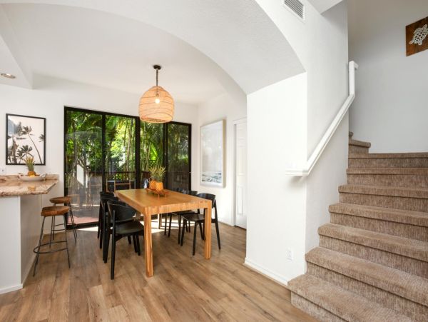 Luxury Townhome Rentals Near Napili Bay | Emerald Kite