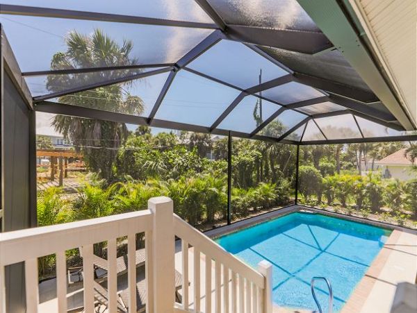 Vacation Rental Luxury Sanibel Beach Home with Pool