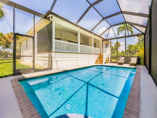 Vacation Rental Luxury Sanibel Beach Home with Pool