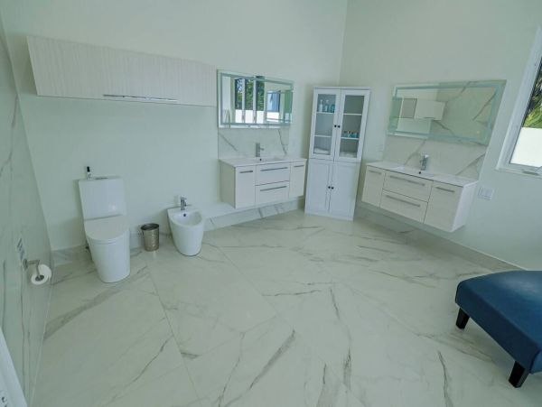 Nassau Vacation Rental Luxury Bahamas Beachfront Estate for Families & Groups