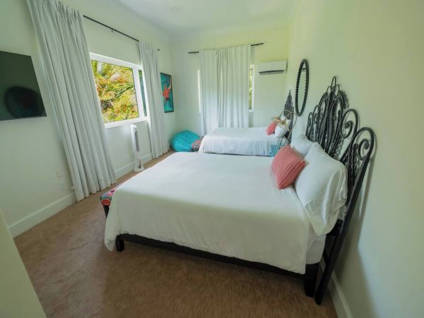 Nassau Vacation Rental Luxury Bahamas Beachfront Estate for Families & Groups
