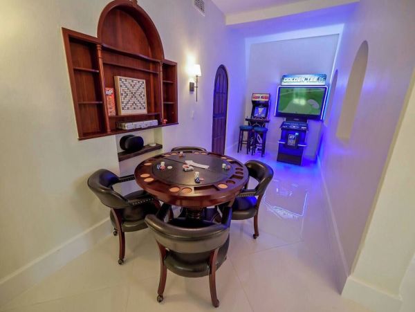 Nassau Vacation Rental Luxury Bahamas Beachfront Estate for Families & Groups