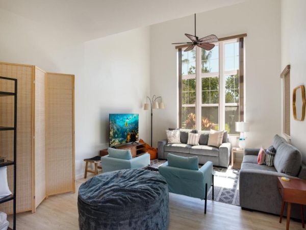 Waikoloa Vacation Rental Big Island Luxury Villa with Pool Access