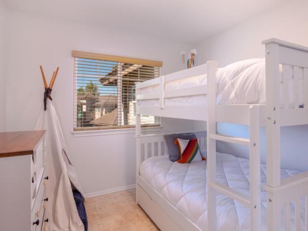 Waikoloa Vacation Rental Big Island Luxury Villa with Pool Access