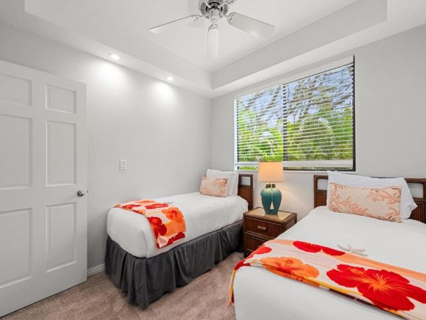 Napili Bay Vacation Rental Kapalua Maui Villa with Lanai & Beach Access